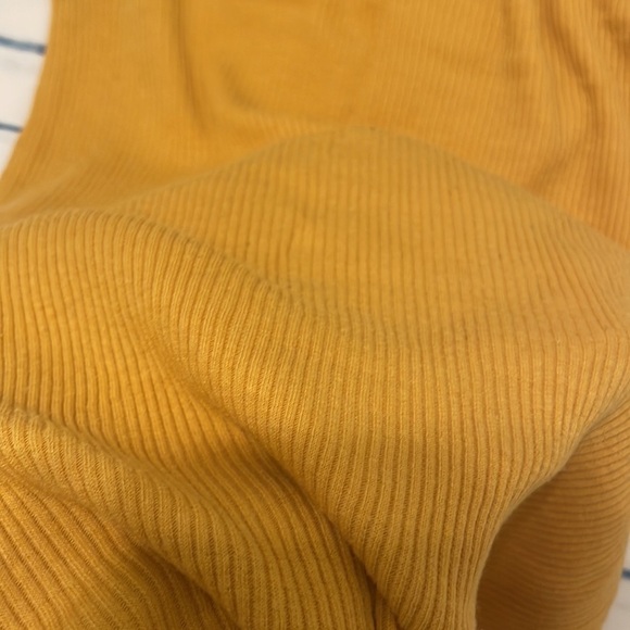 🔥2/$15 Guess Ribbed Racerback Tank Top - Picture 13 of 13